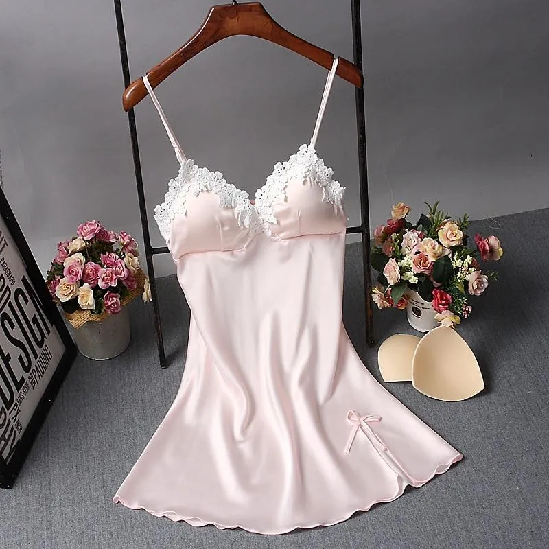Brand New Chinese Women Robe Satin Nightgown Sexy Nightshirt Sleepwear Print Bath Gown Summer Casual Home Night Dress One Size