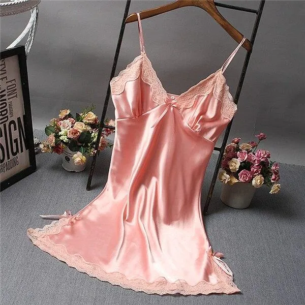 Brand New Chinese Women Robe Satin Nightgown Sexy Nightshirt Sleepwear Print Bath Gown Summer Casual Home Night Dress One Size