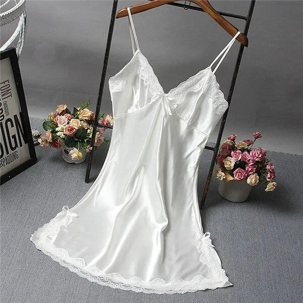 Brand New Chinese Women Robe Satin Nightgown Sexy Nightshirt Sleepwear Print Bath Gown Summer Casual Home Night Dress One Size