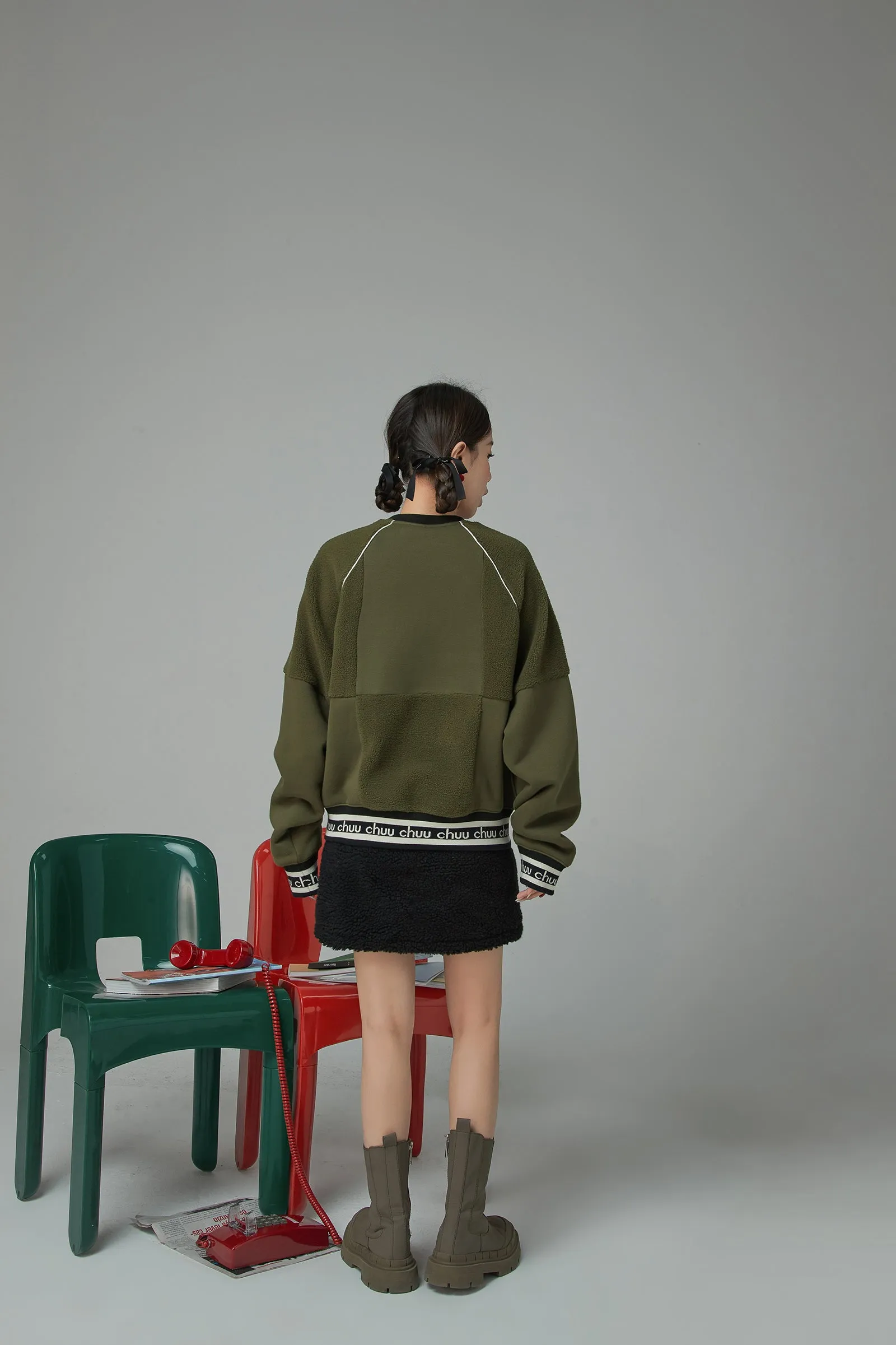 Extra Real Fleece Loose Fit Raglan Sweatshirt