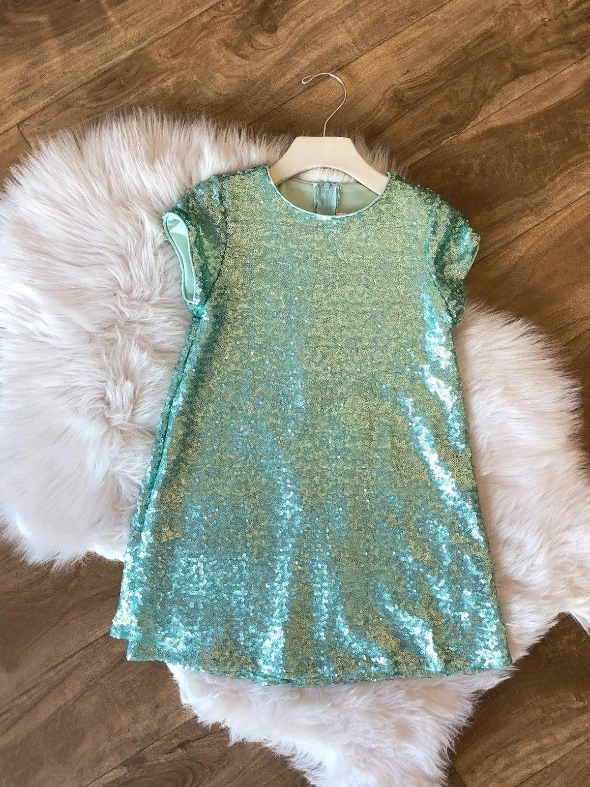 Glamorous Sequin Shift Dress Silver