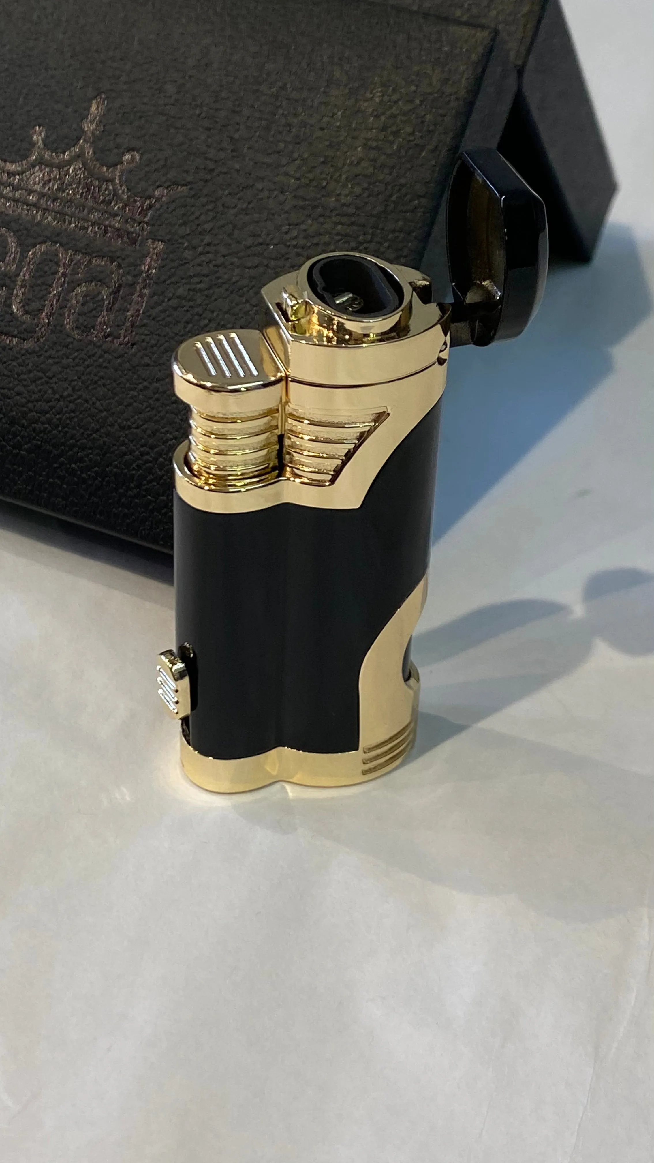 MEN'S *REGAL CIGAR LIGHTER