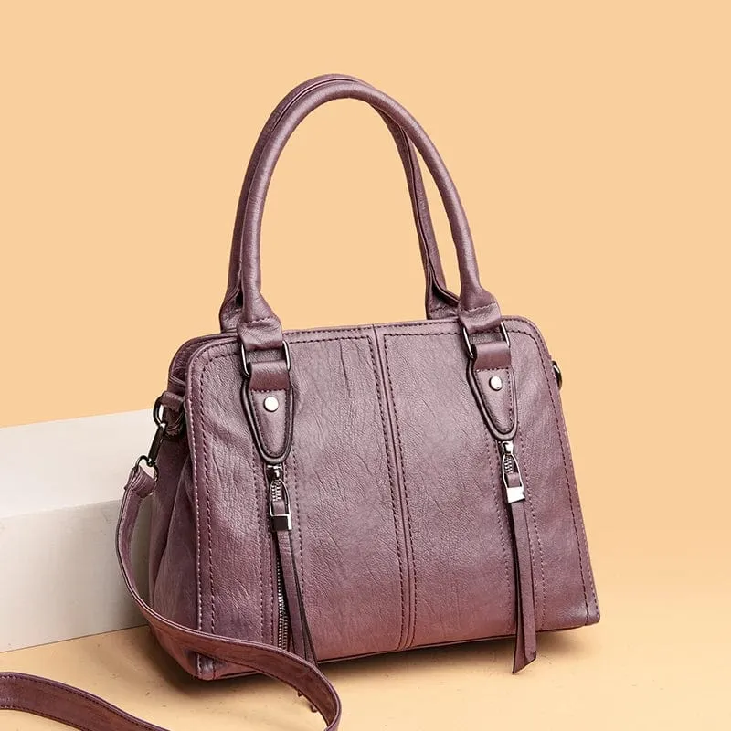 Practical Glam Shoulder Bag