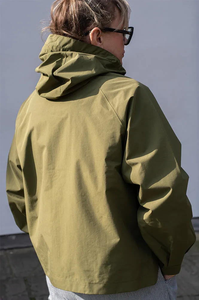 Tantä Dhuda Sphagnum Short Raincoat