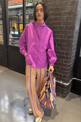 Tantä Lainoa Cattleya Orchid Short Raincoat